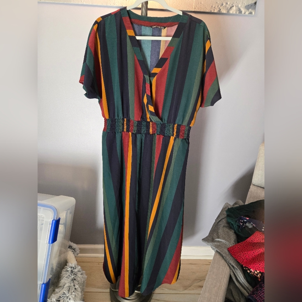 BloomChic Striped Maxi Dress - Multicolor
